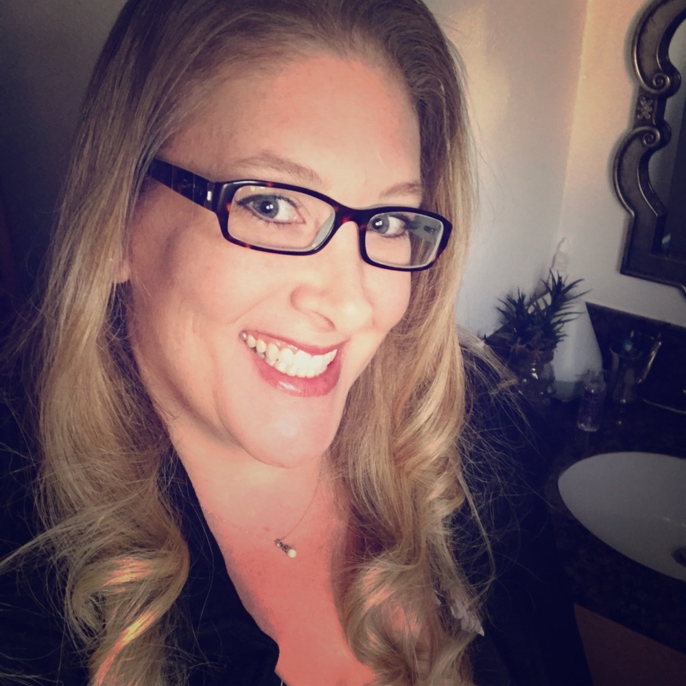 Meet your Posher, Courtney